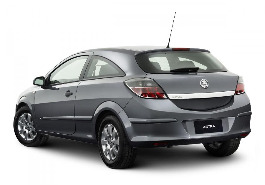  Holden Astra 3-Door Coupe 2007 года  (фото 31 из 32)